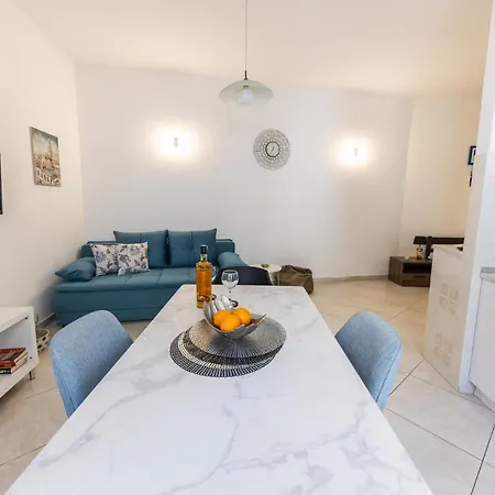 Sergio Apartment